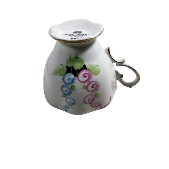 Vtg Royal Albert HOLLYHOCKS #2475 Teacup Saucer Countess Gold Rim - Picture 14 of 15